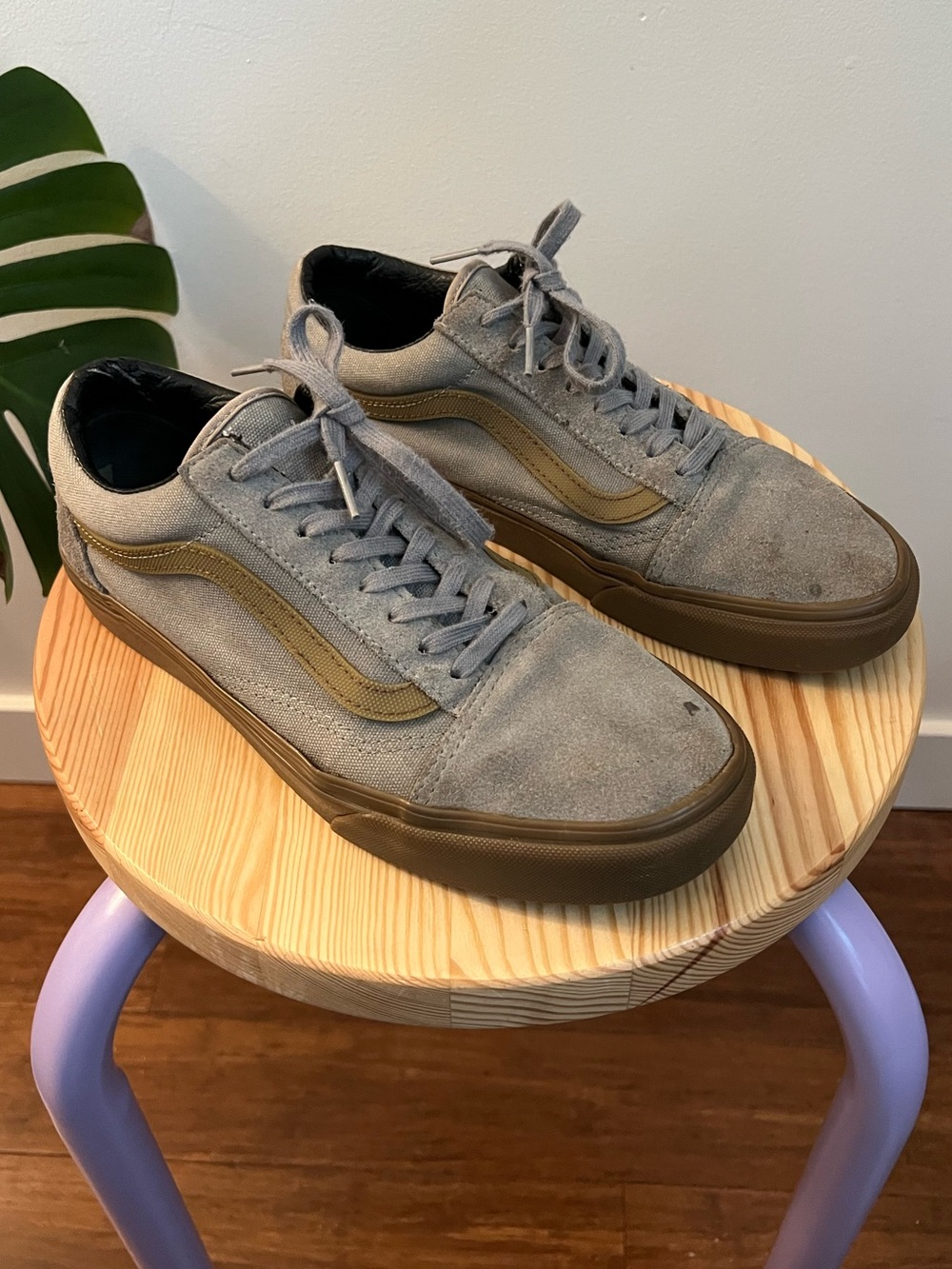 Unique Vans Low Top Suede Sneakers in Gray with Brown Stripe and Gum Sole